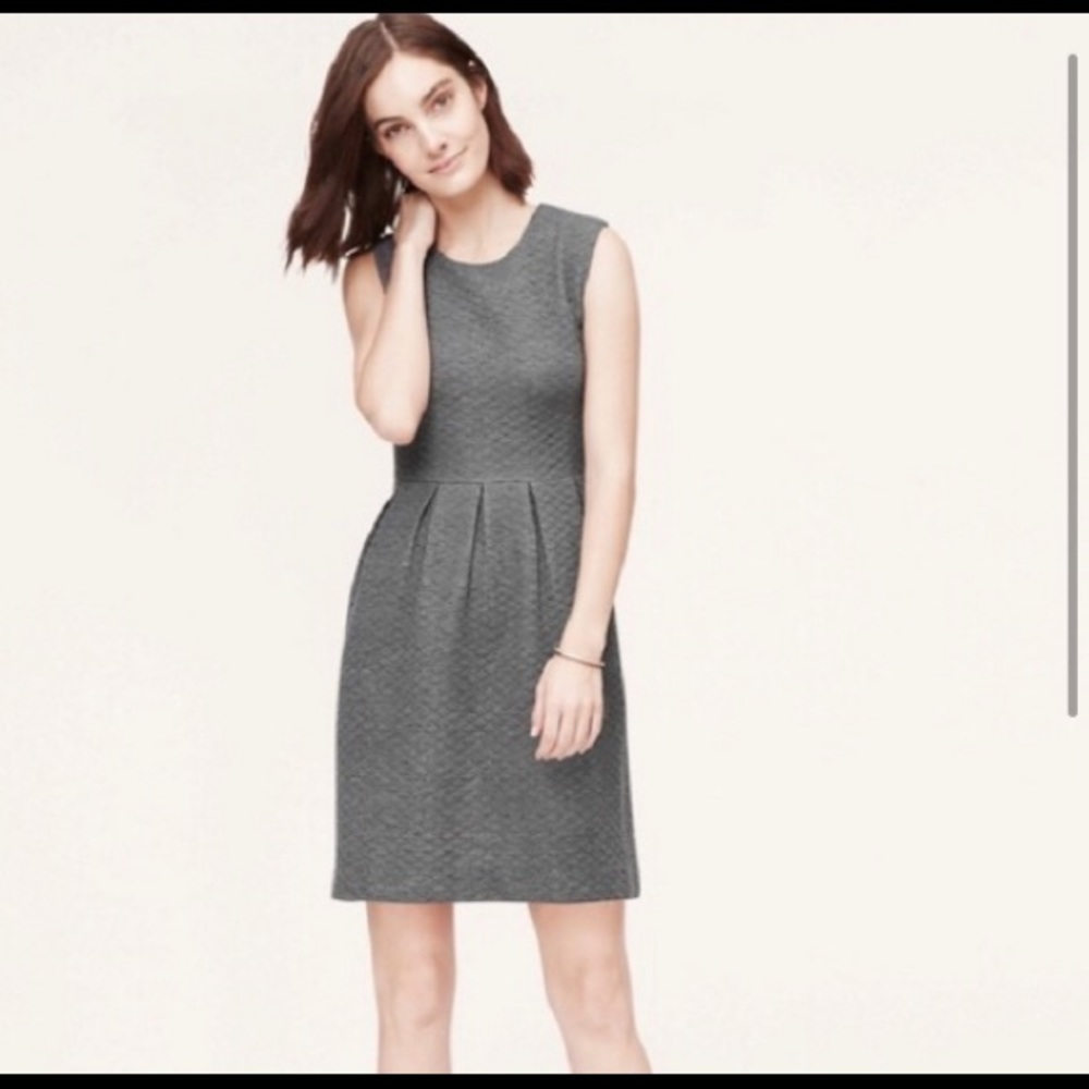 Gray quilted LOFT dress size 0